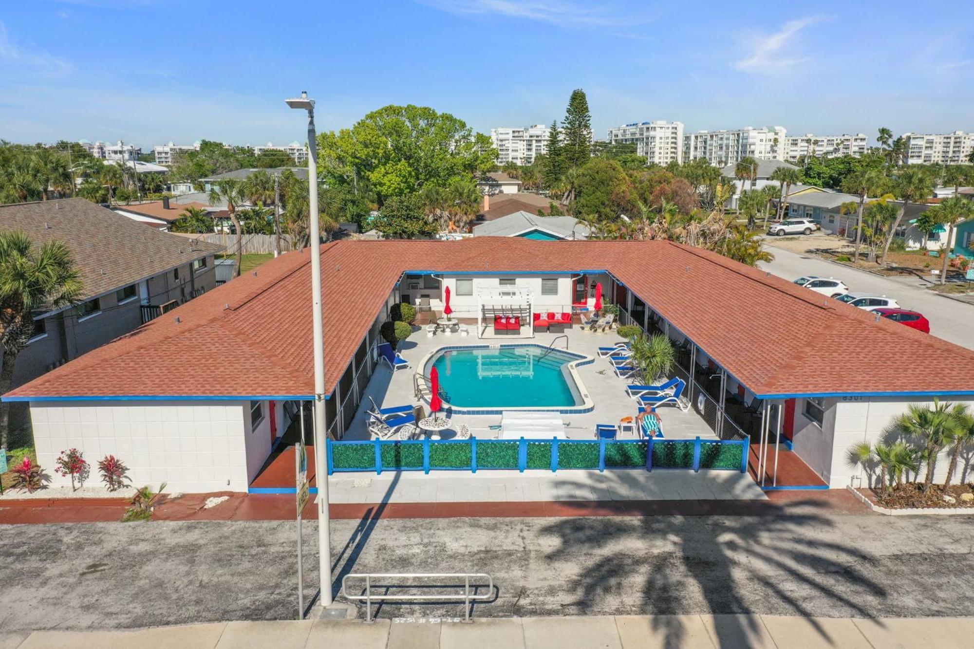 Sun Island Motel St. Pete Beach Exterior foto